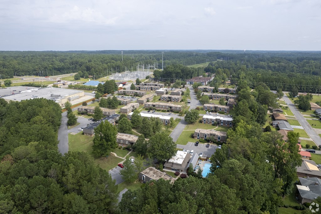 Oak Manor Apartment Homes, 200 North Hills Street, Meridian, MS RentCafe